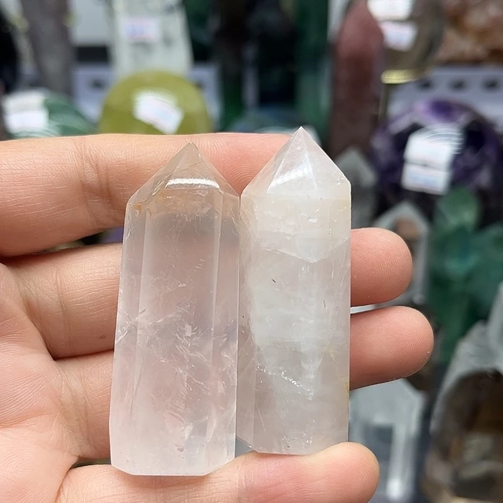 未镶嵌珠宝半成品水晶73克粉水晶柱