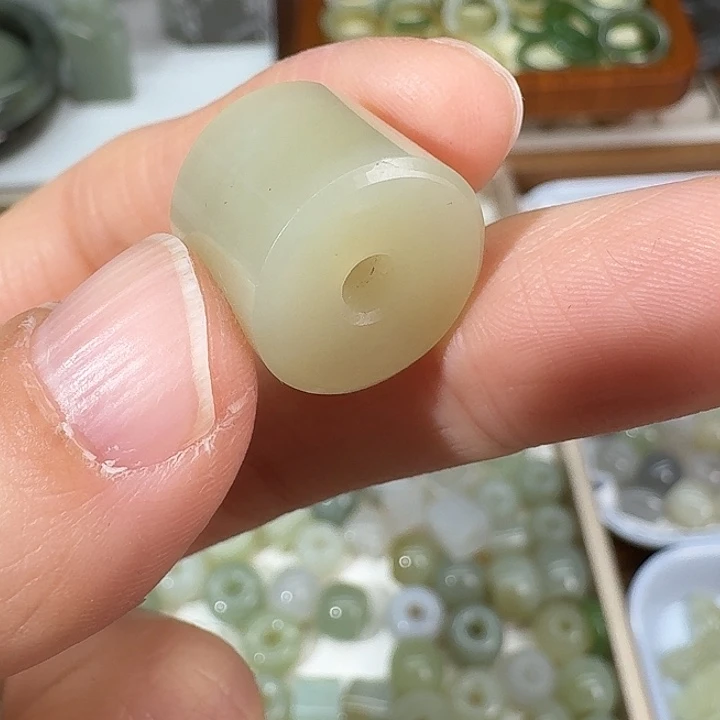 和田玉未镶嵌颈饰231