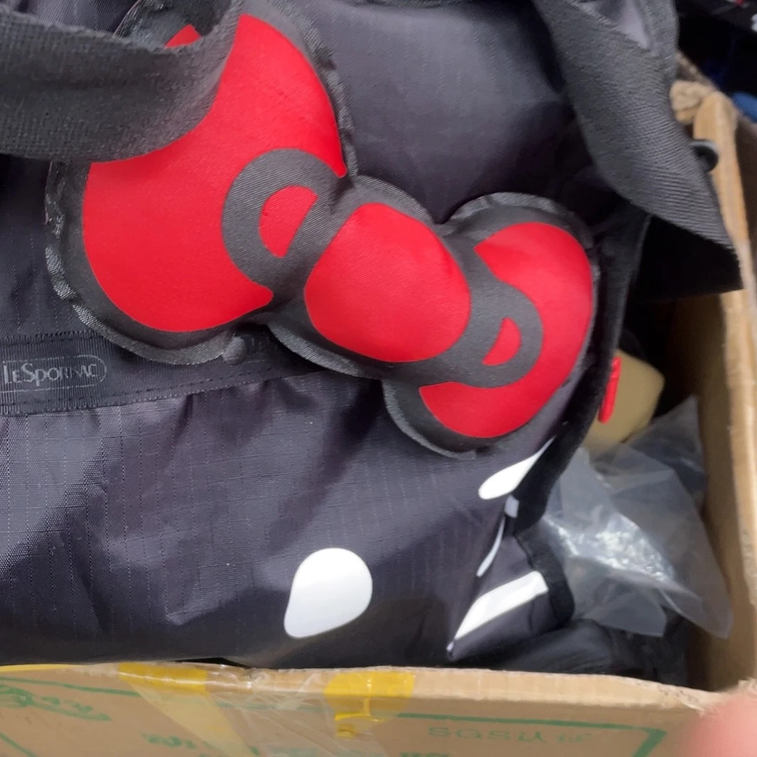 波***罗化妆包等各种产品