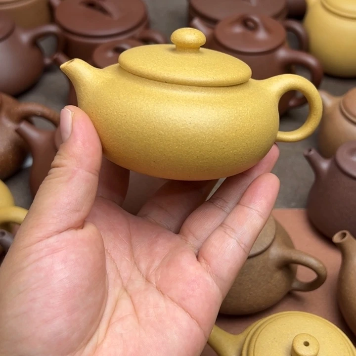 紫砂茶壶黄金段半手工140cc左右瑕疵不挑