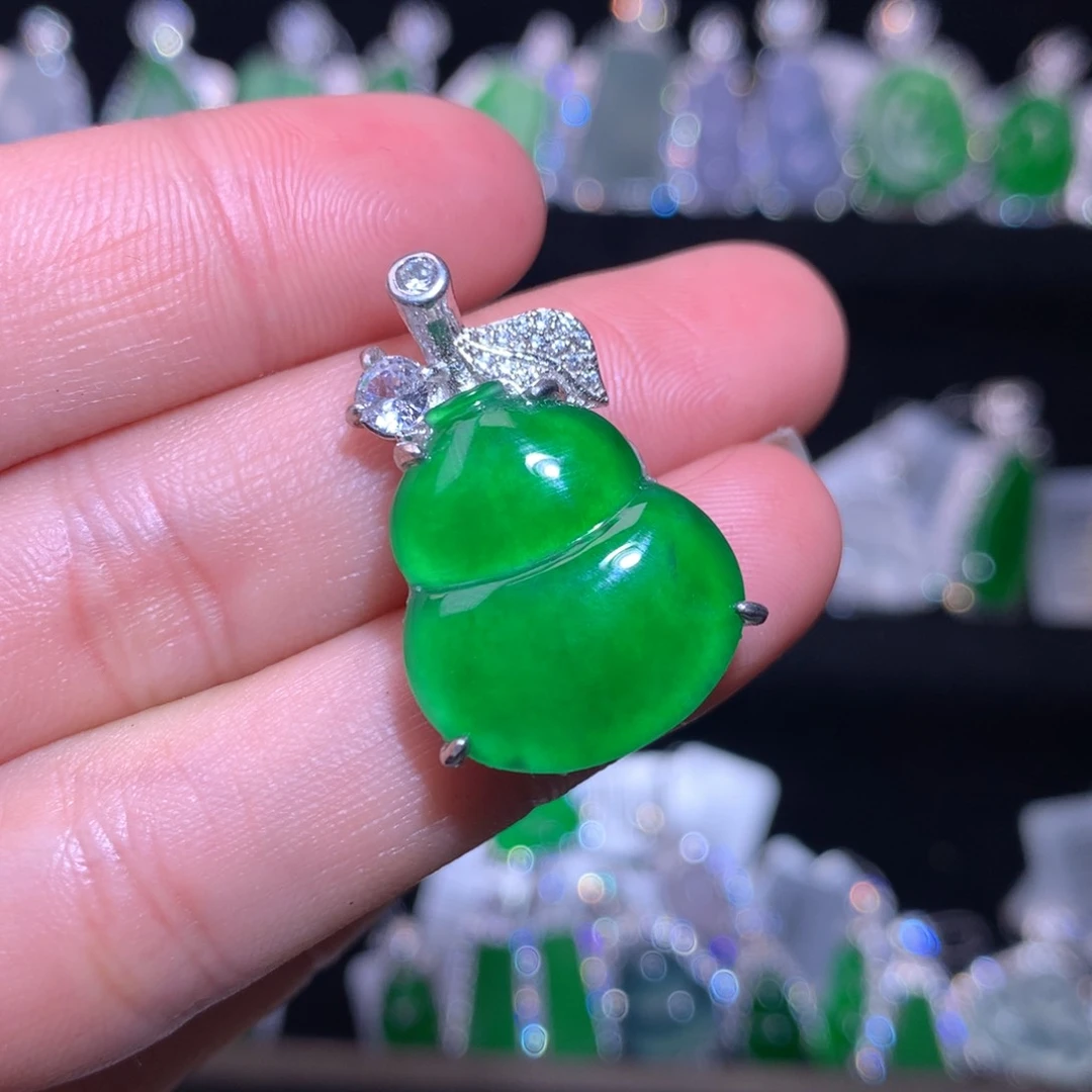 【闪购商品】颈饰银S925镶嵌翡翠天然翡翠