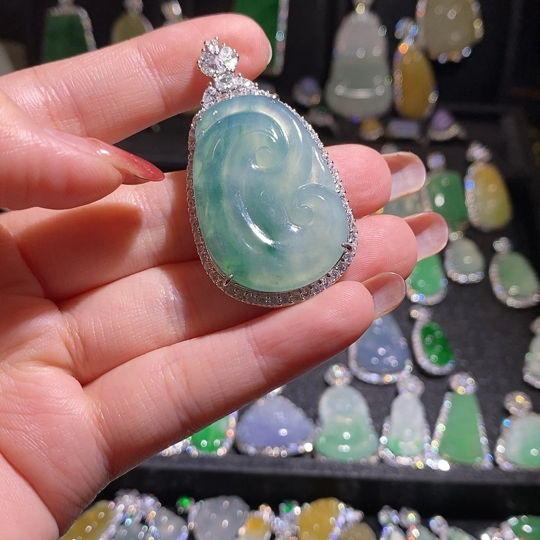 颈饰银S925镶嵌翡翠天然翡翠