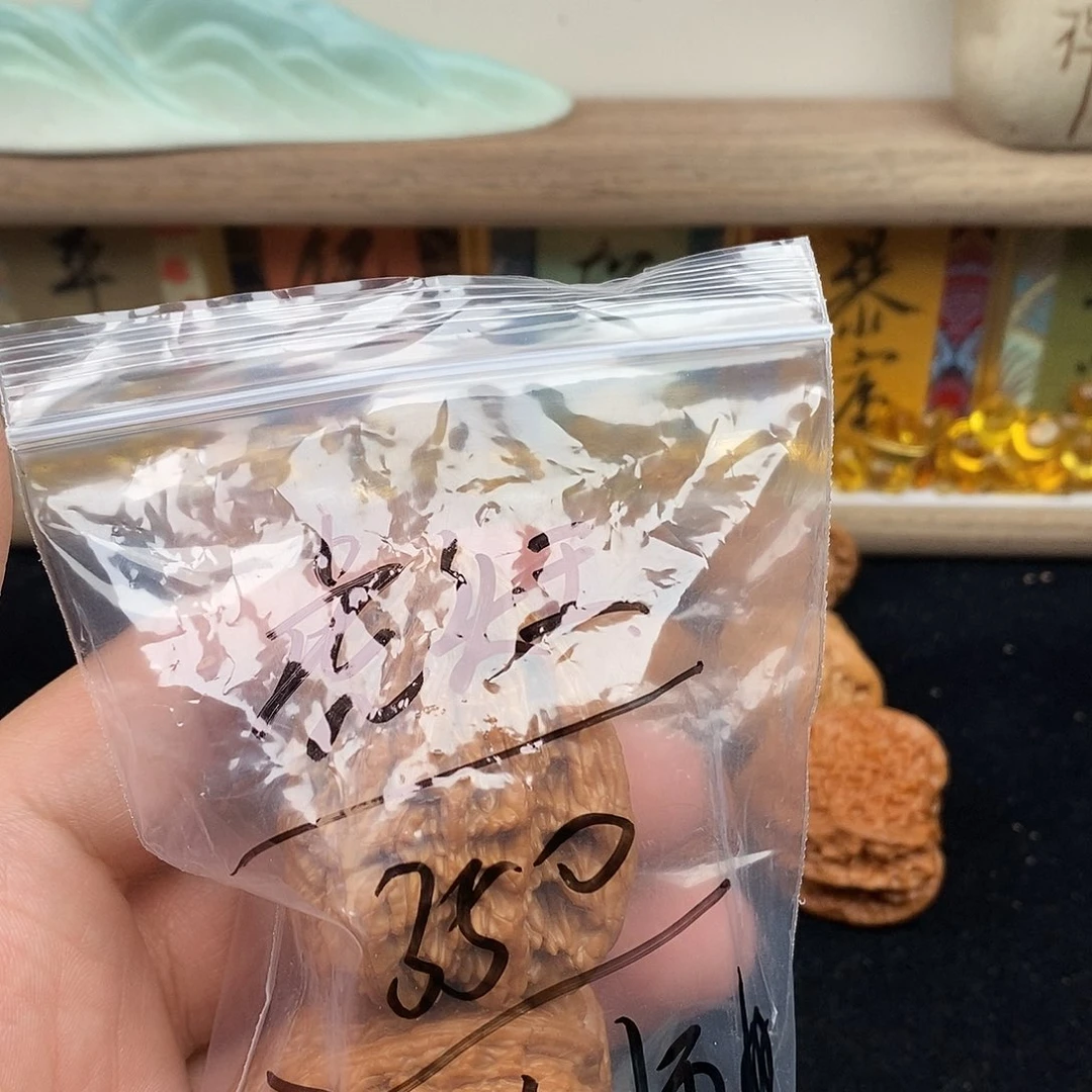 金****文玩核桃把件虎头王