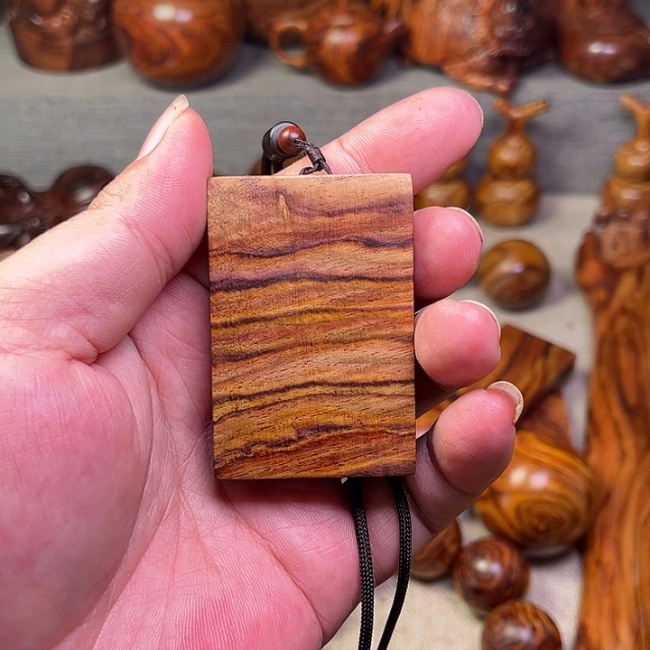 黄花梨/降香黄檀海南黄花梨油梨工艺品