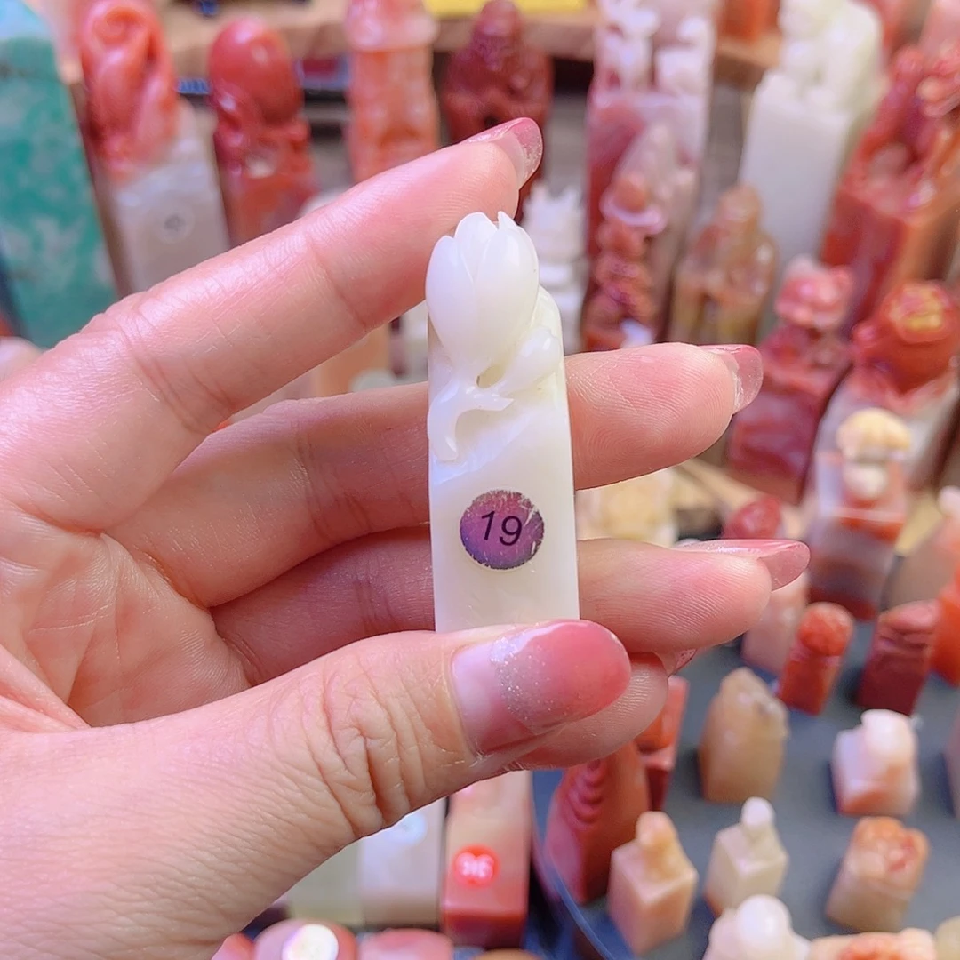 【闪购商品】咖****一方兰花