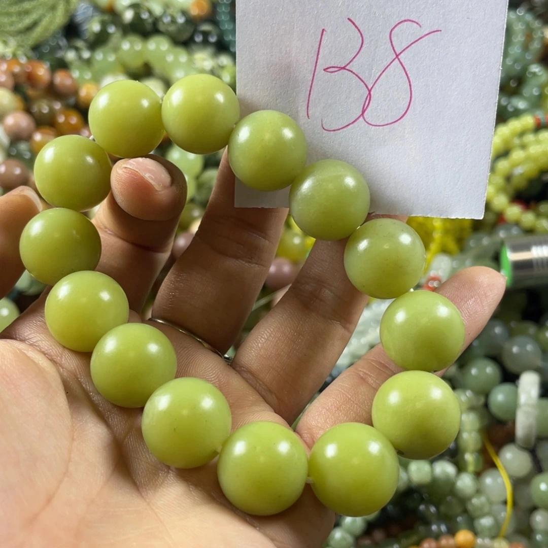 未镶嵌蛇纹石玉手链