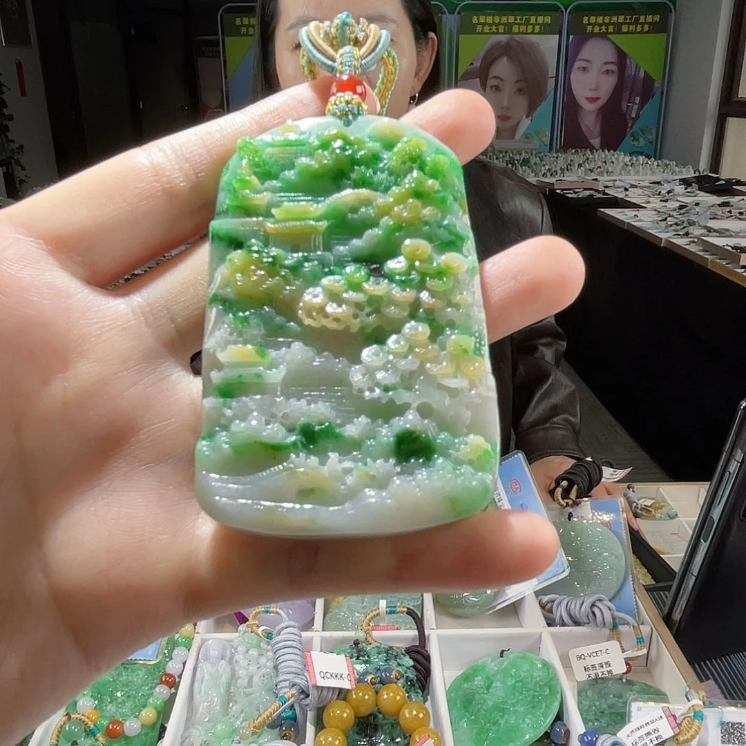 颈饰未镶嵌翡翠翡翠