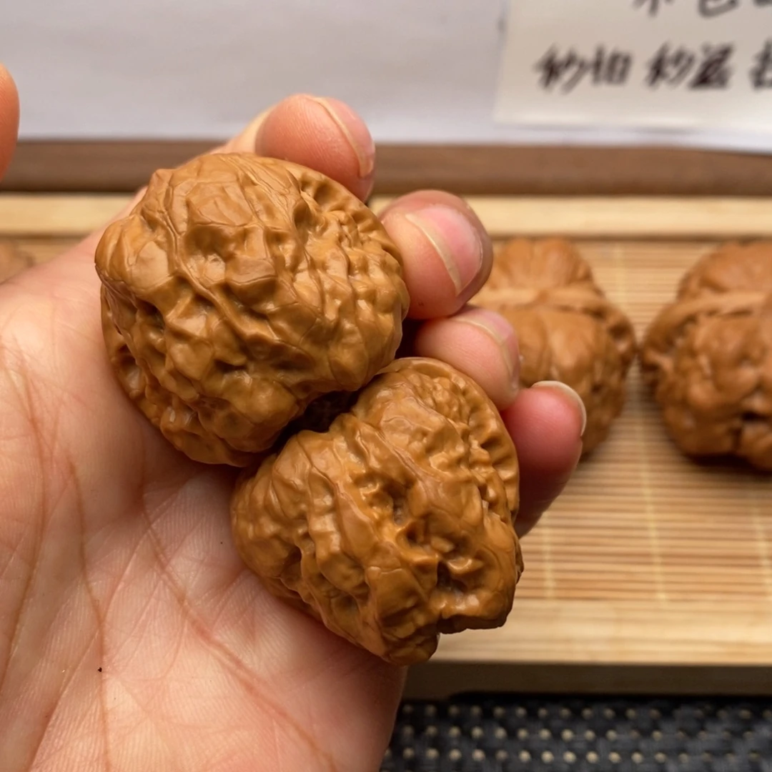 把件文玩核桃边36左右