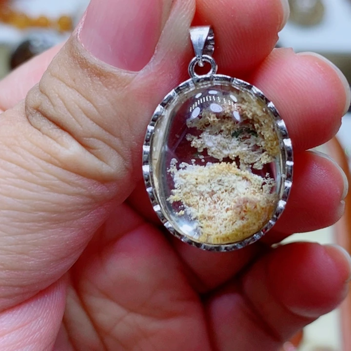 未镶嵌颈饰水晶水晶