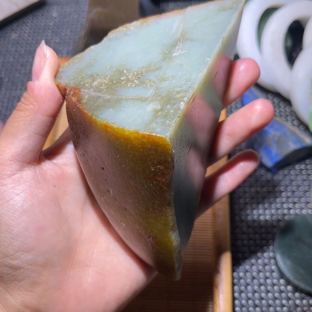 未镶嵌和田玉（子料）挂件