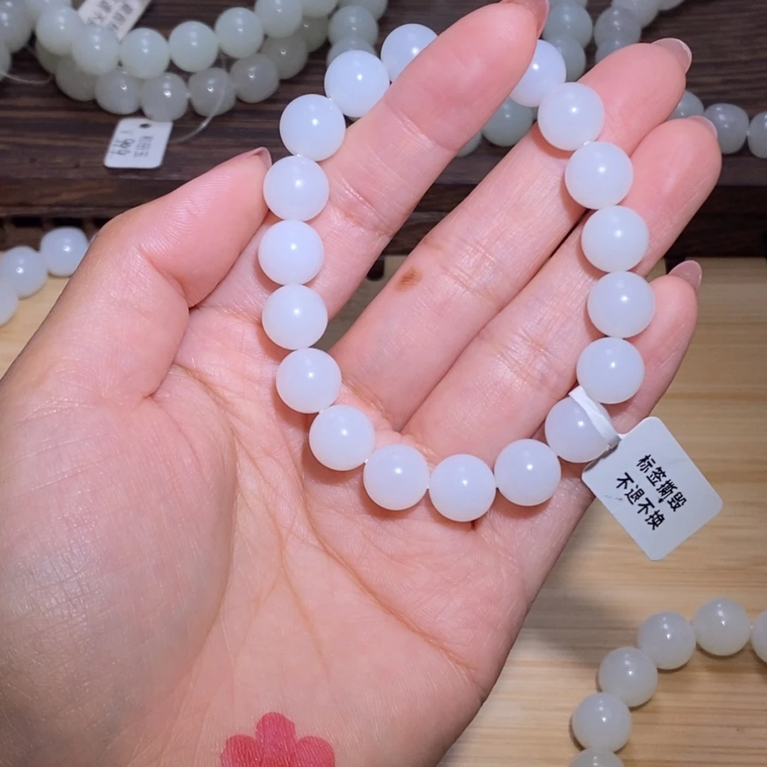 和田玉未镶嵌珠宝奇石10