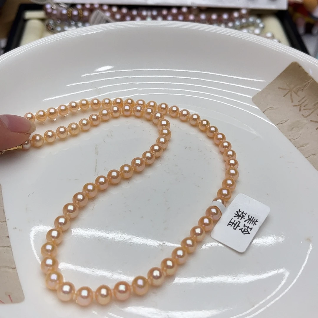 颈饰淡水珍珠未镶嵌