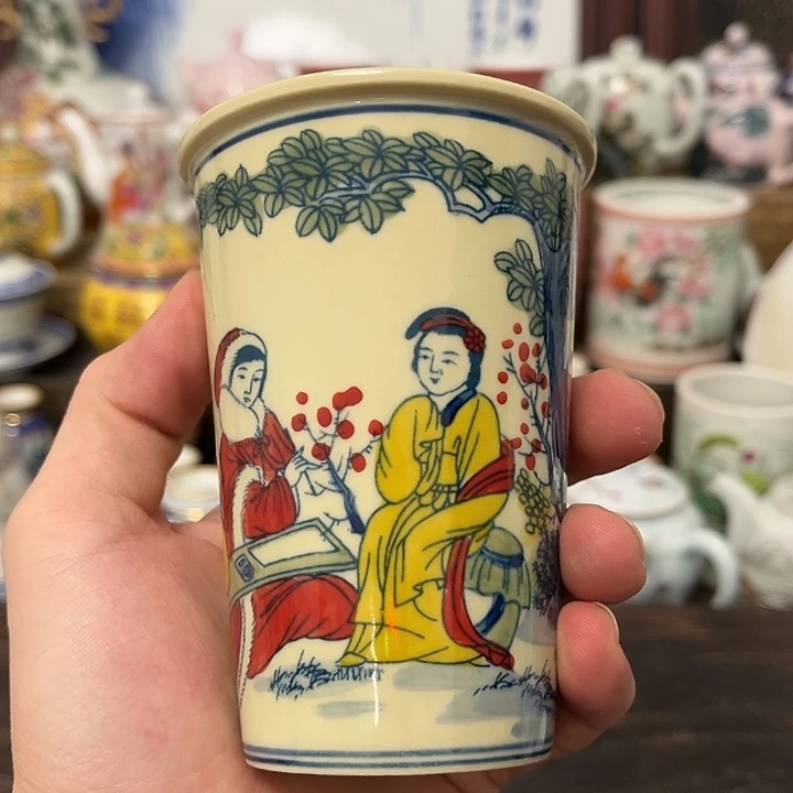 摆件//////景德镇陶瓷杯子。黄。