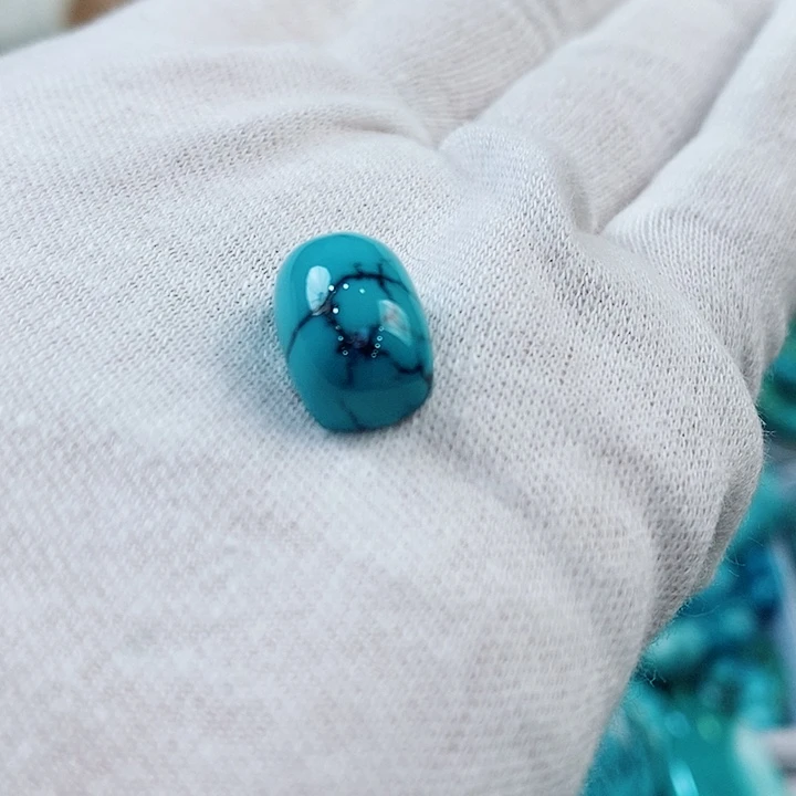 璐***璐绿松石未镶嵌珠宝奇石