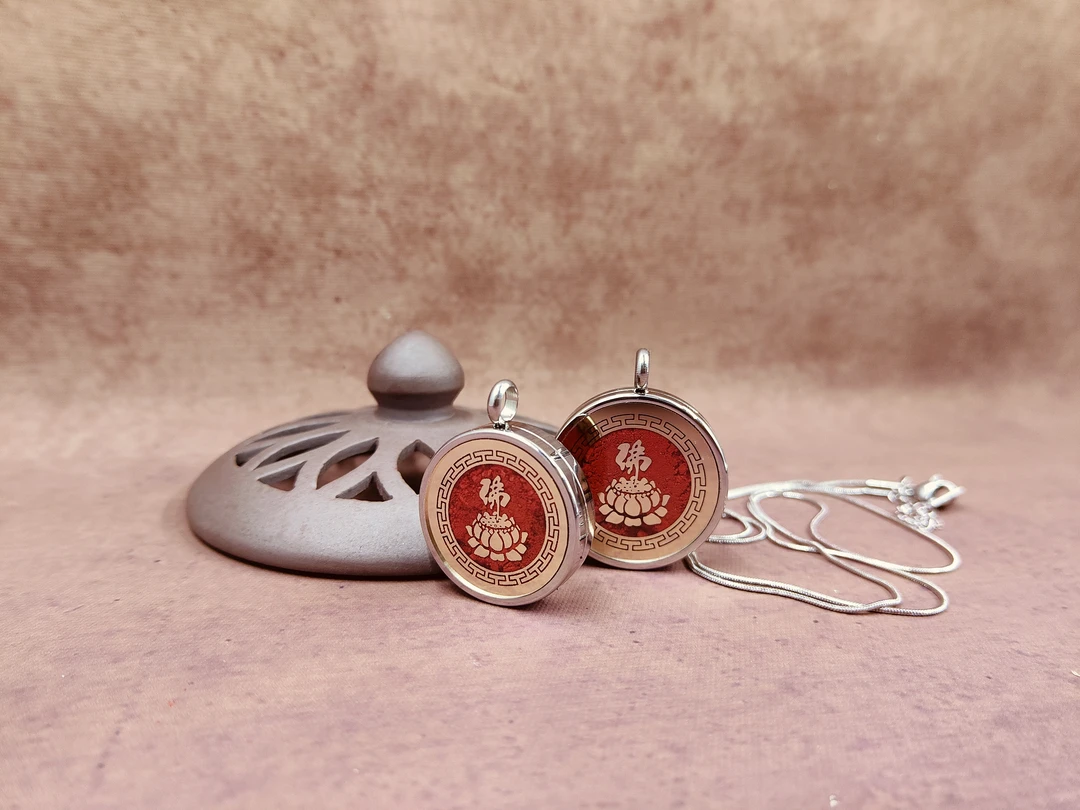 原创设计 赤靈朱砂粉嘎乌盒项链 车挂 道系原创 吉林迎玺出品