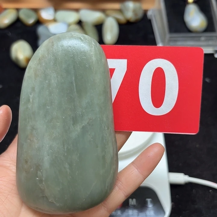 和田玉（糖玉）未镶嵌挂件