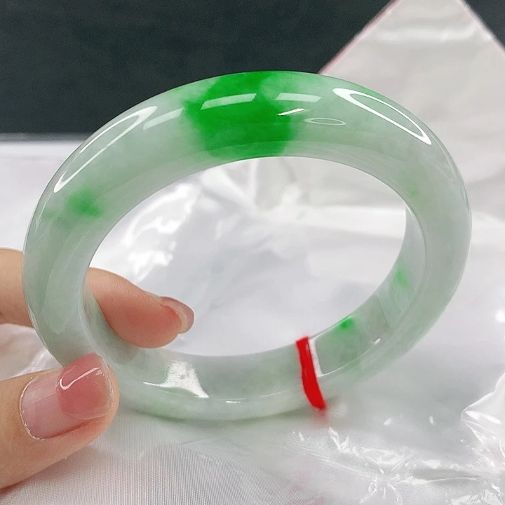 翡翠未镶嵌手镯圈58.3，05026