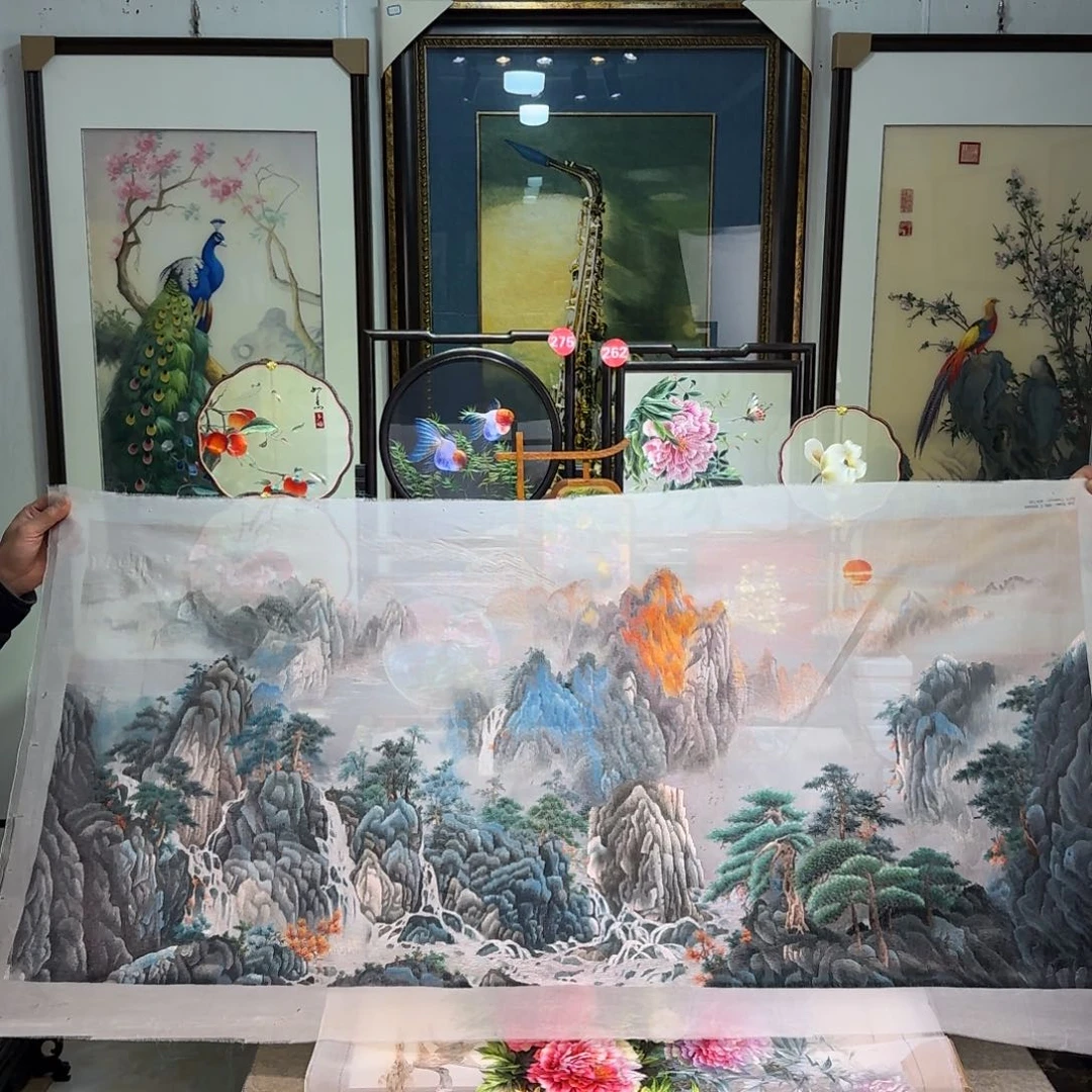 刺绣刺绣工艺精湛