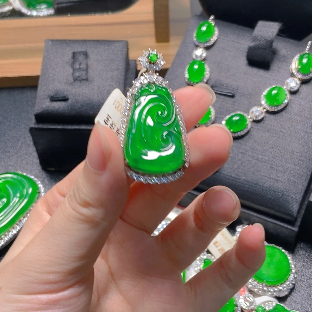 吊坠(不含链)银S925镶嵌翡翠