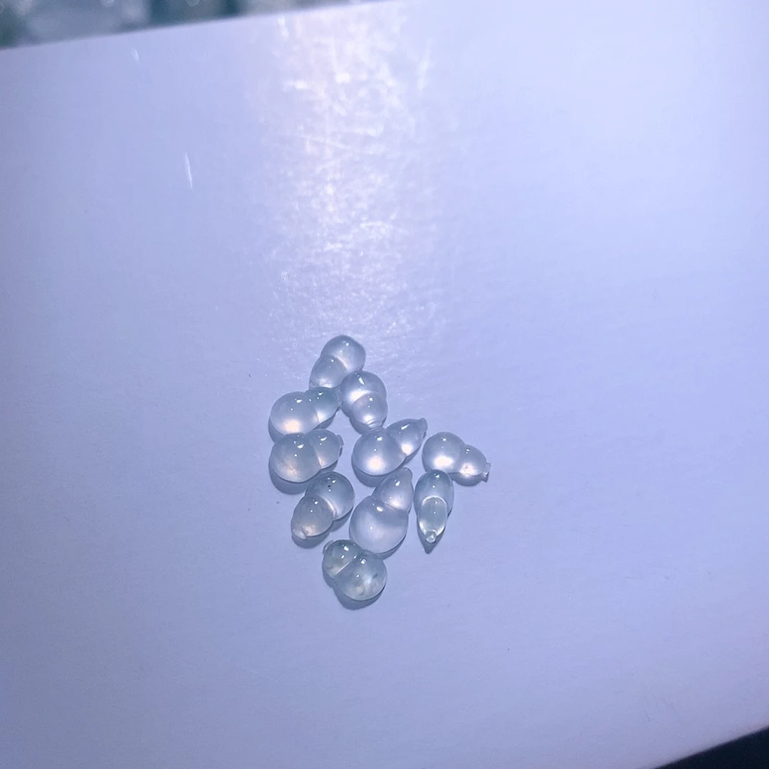 【闪购商品】翡翠颈饰18K金镶嵌一手葫芦