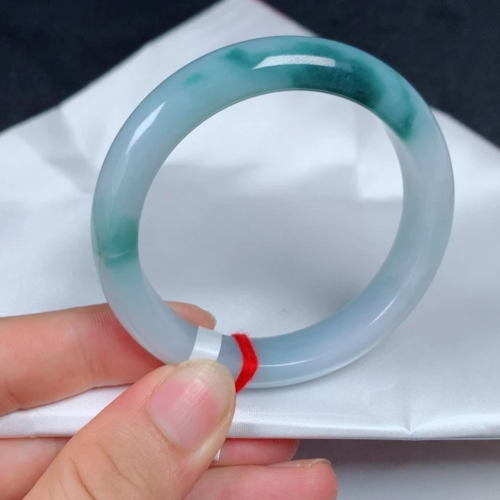 翡翠未镶嵌手镯z412-2