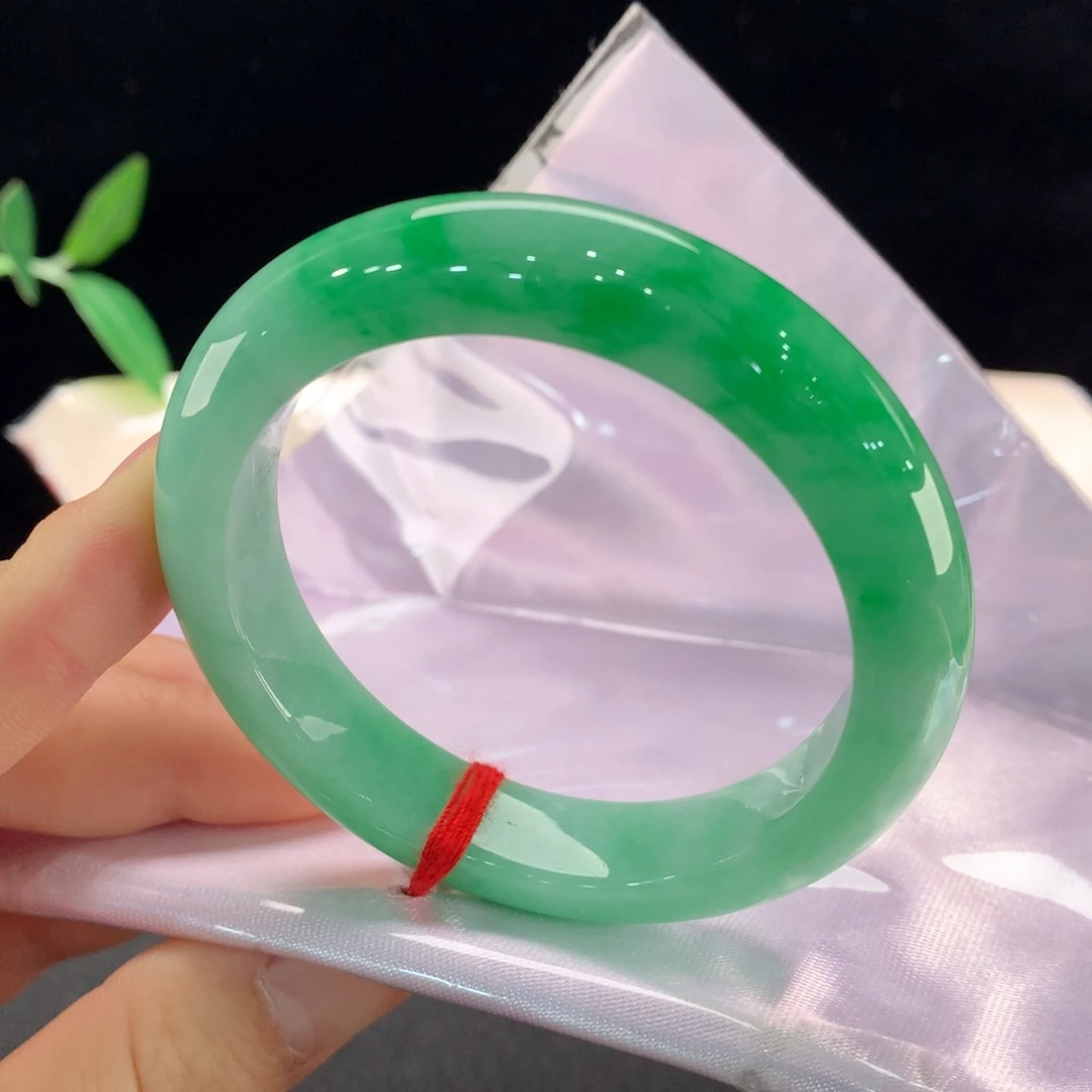 翡翠未镶嵌手镯0026