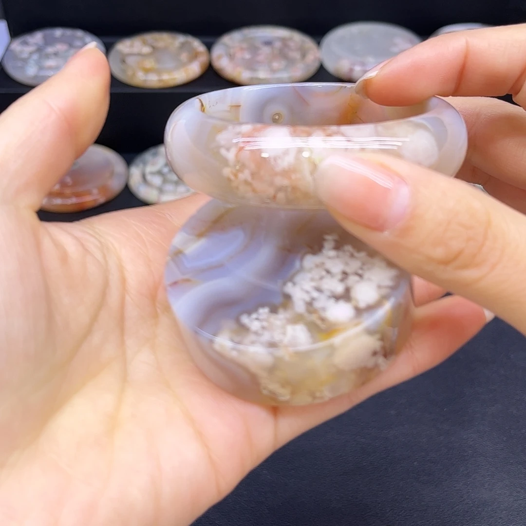 玛瑙/玉髓未镶嵌手镯59