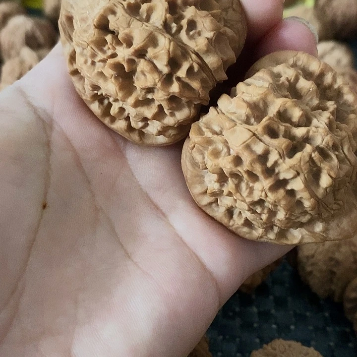 文玩核桃吊坠A****6文玩核桃官帽