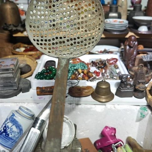 环***材现在工艺品铜摆件漏少一只全品。