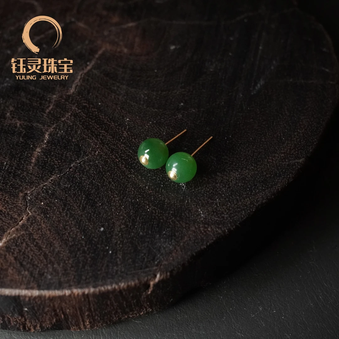 【钰灵珠宝】天然俄料碧玉和田玉圆珠耳钉  18k金镶嵌 6mm 精美轻奢