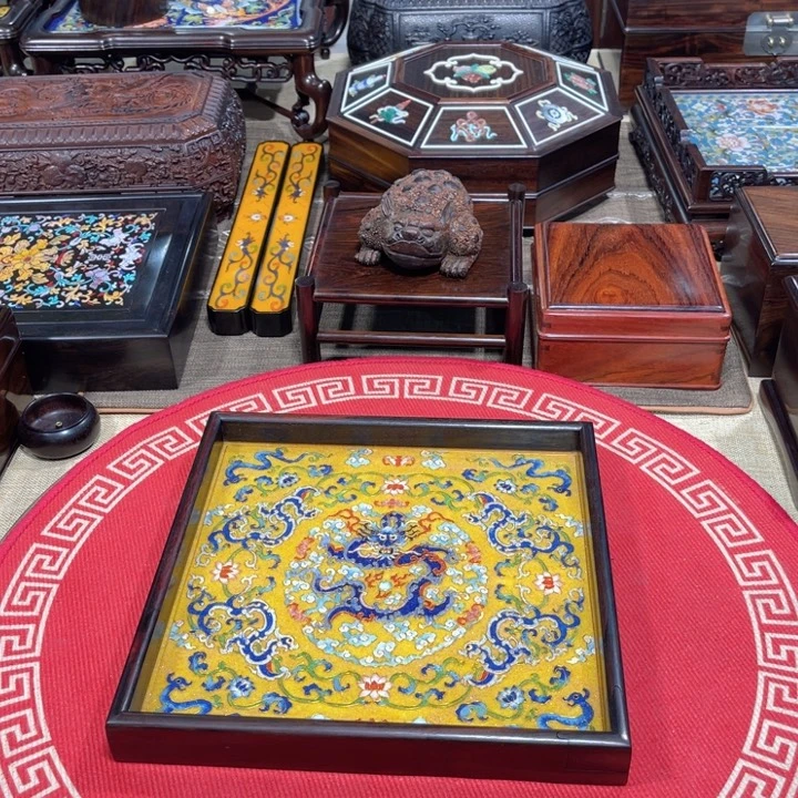 紫檀木类成套家具