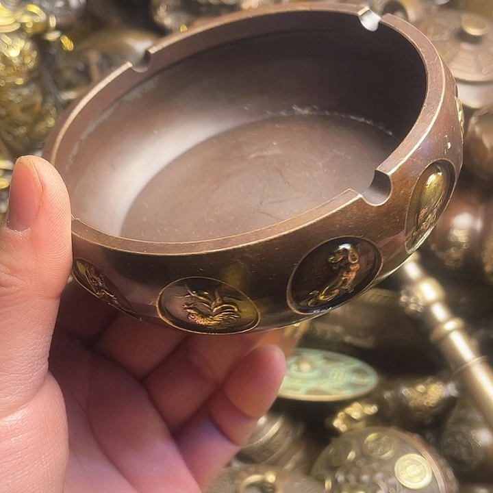 诚信经营铜器摆件