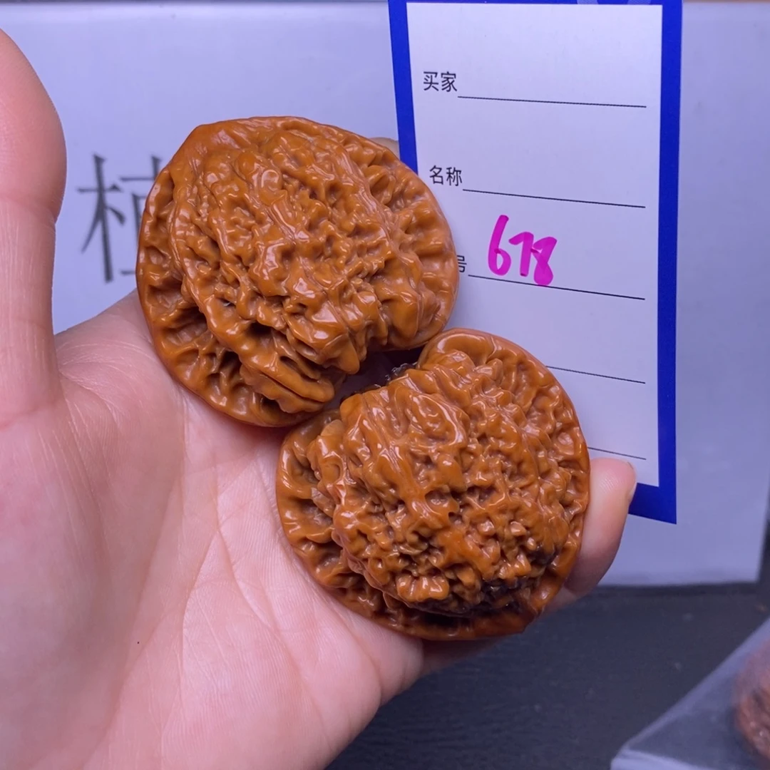 文玩核桃把件678/48.5官帽