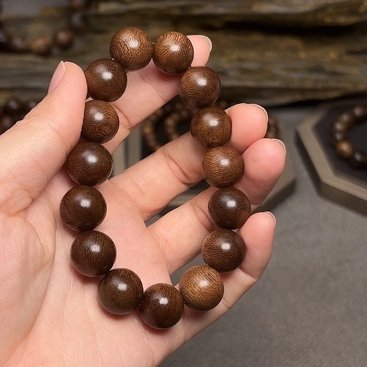 沉香手串柬埔寨青帝菩萨棋1.4
