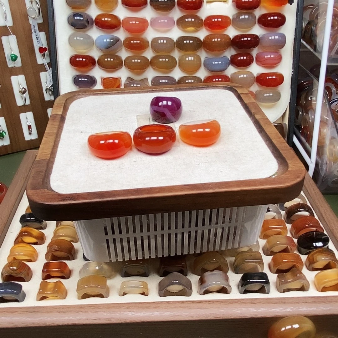 用***2玛瑙/玉髓合金戒指