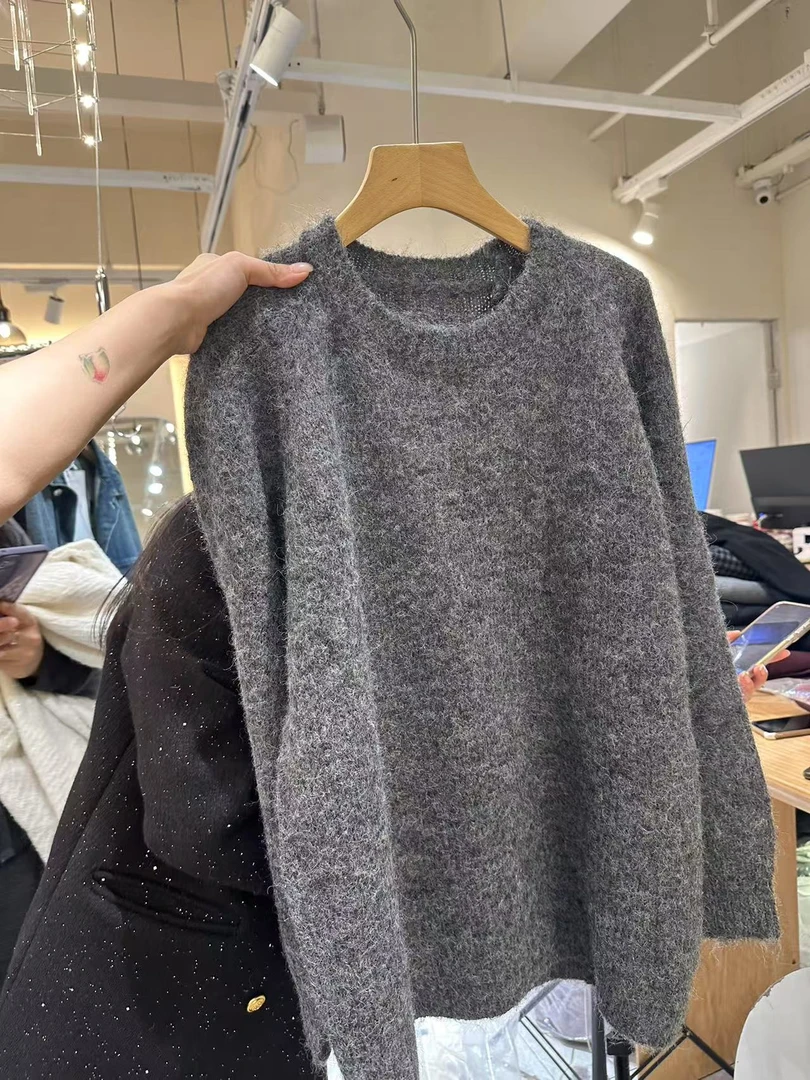 AXIN【年终福利 只出不进】介意勿拍 毛衣 8889