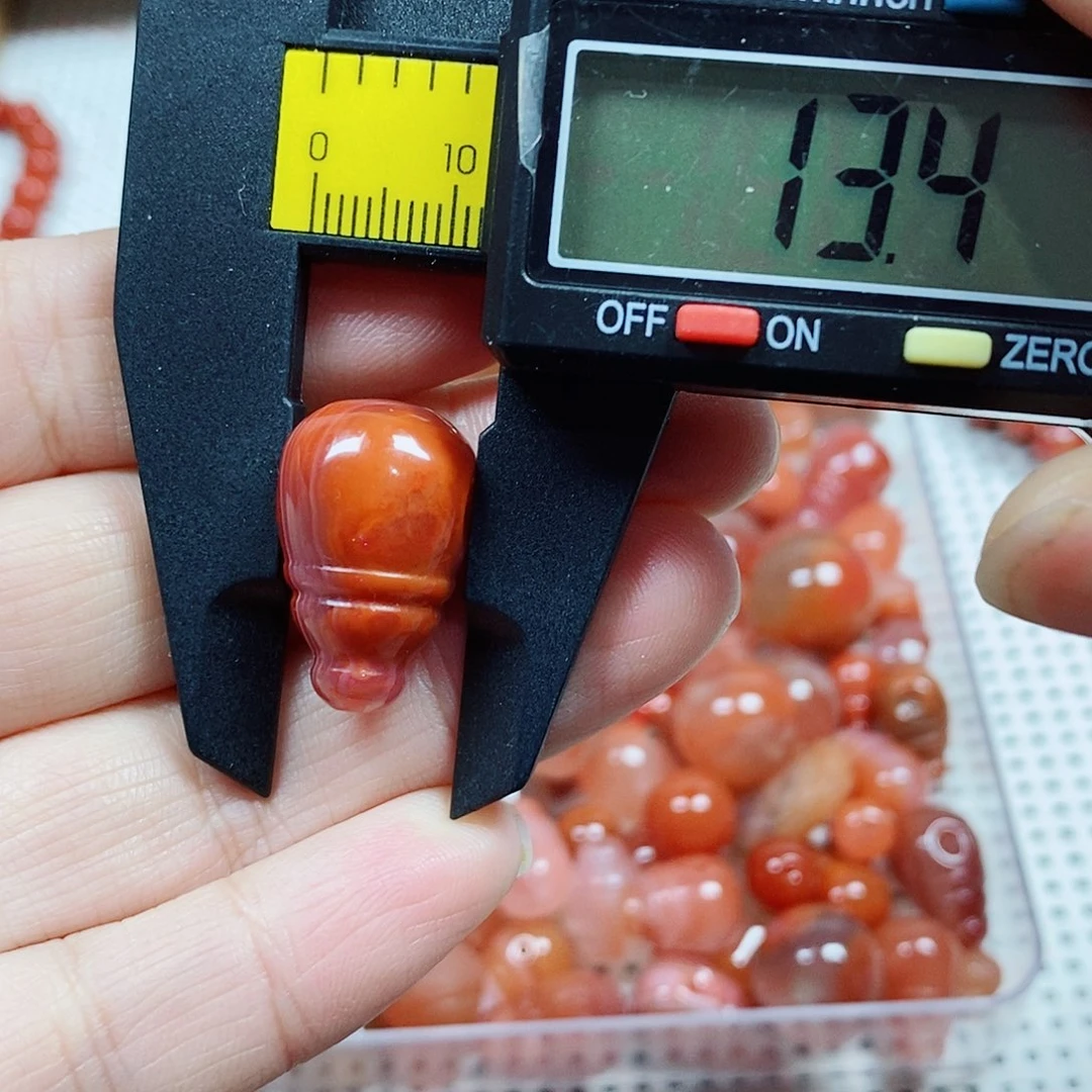 南红玛瑙未镶嵌单珠卡13