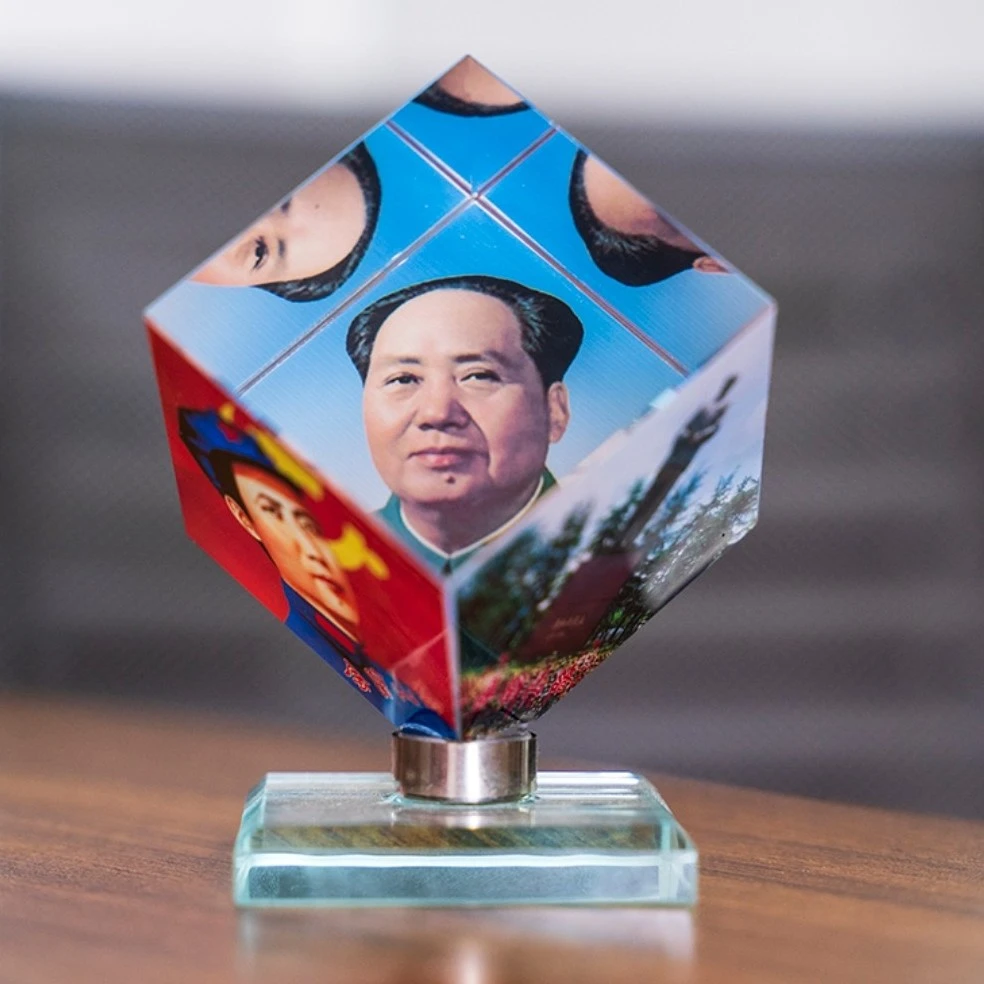 伟人魔方桌面水晶摆件纪念礼品 家居装饰小创意360度旋转伟人摆件