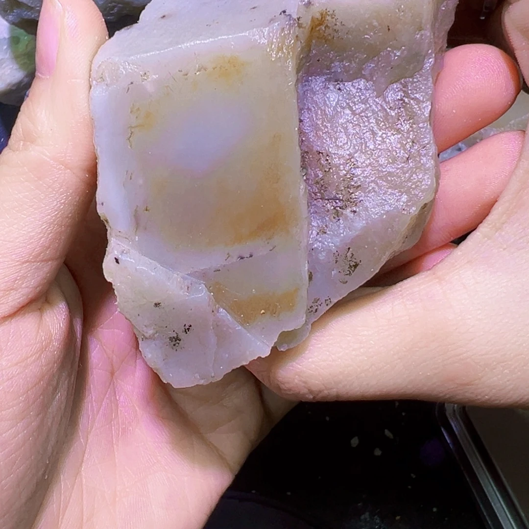 和田玉（糖玉）未镶嵌珠宝半成品