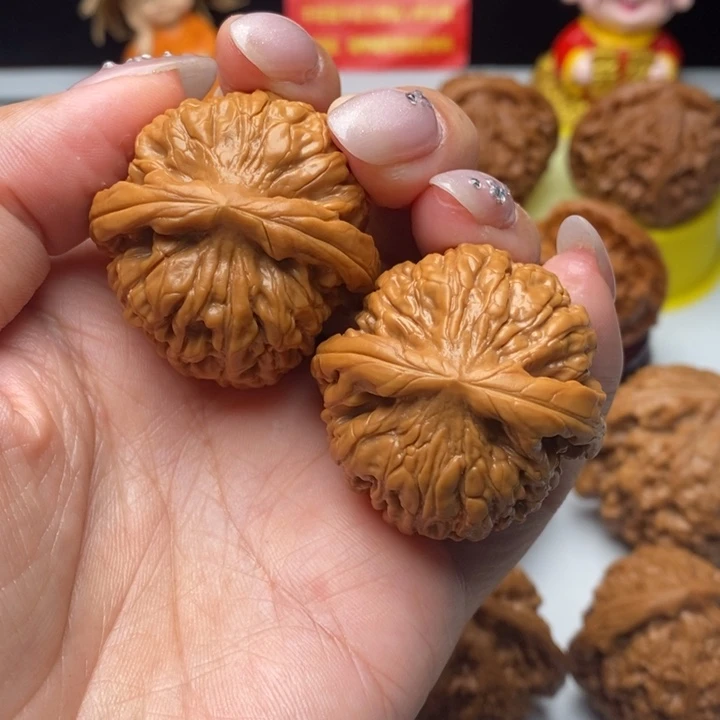 核桃梦*歌文玩核桃莲花