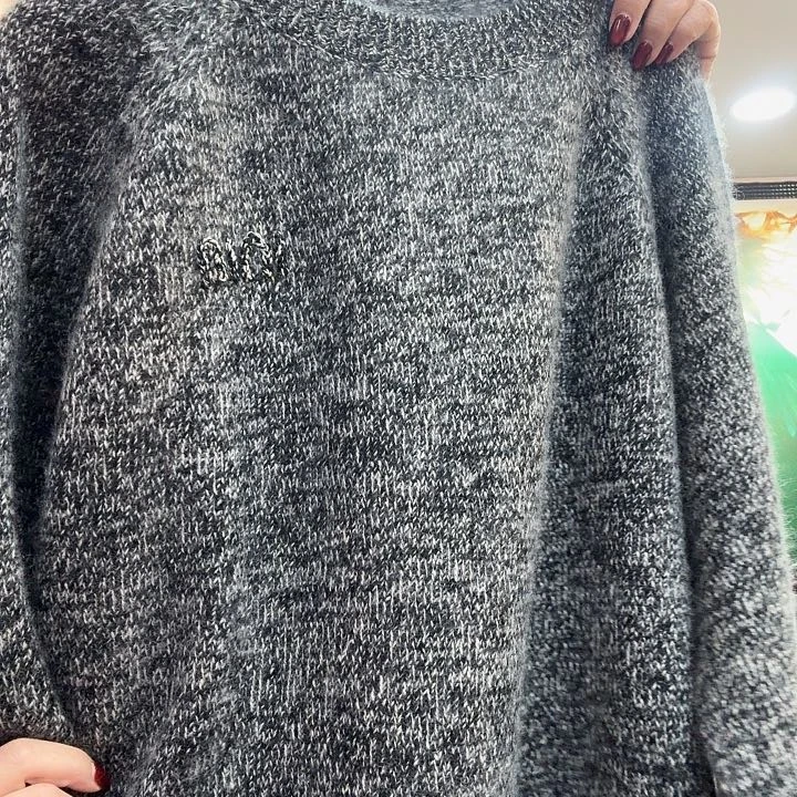 美***的54488，黑色，羊毛衫，