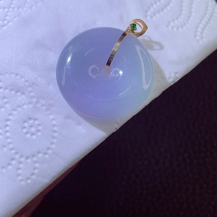 颈饰18K金镶嵌翡翠翡翠