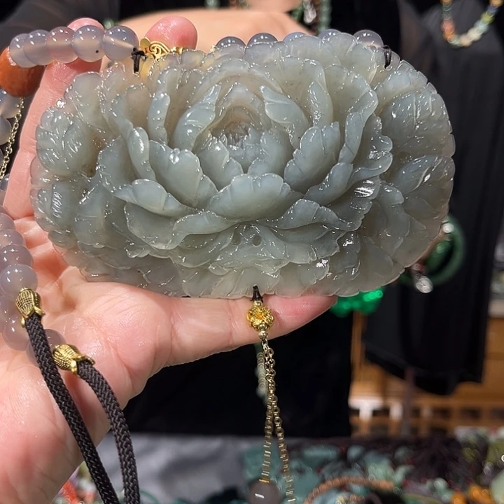 未镶嵌岫玉毛衣链