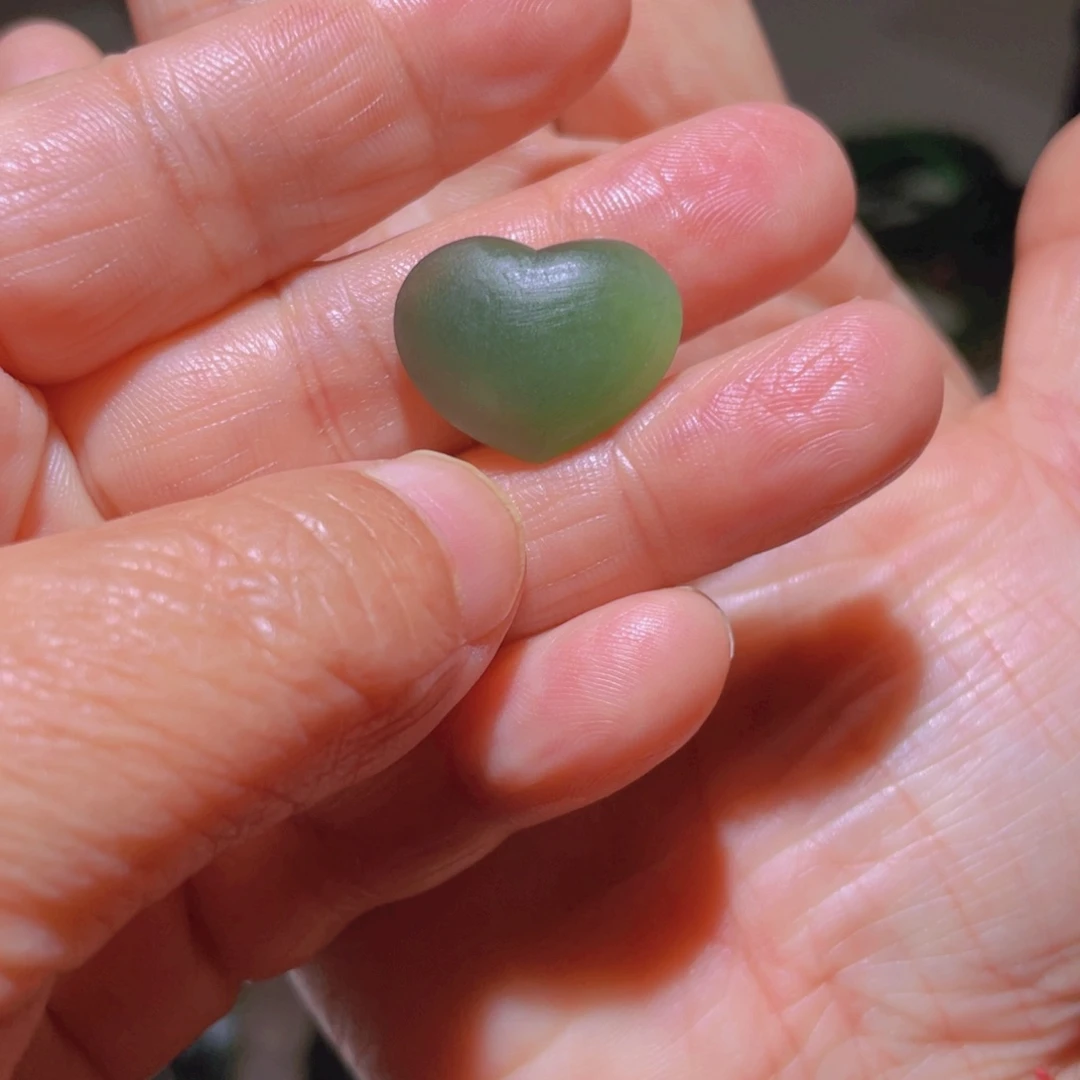 和田玉碧玉爱心【订制】未镶嵌定制和田玉