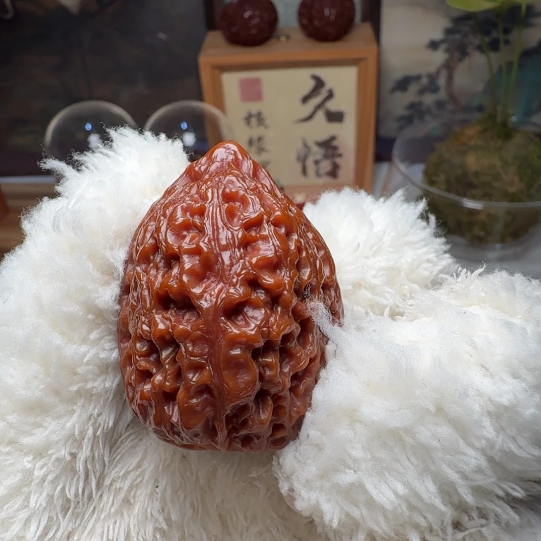 文玩核桃吊坠原树沈鸡