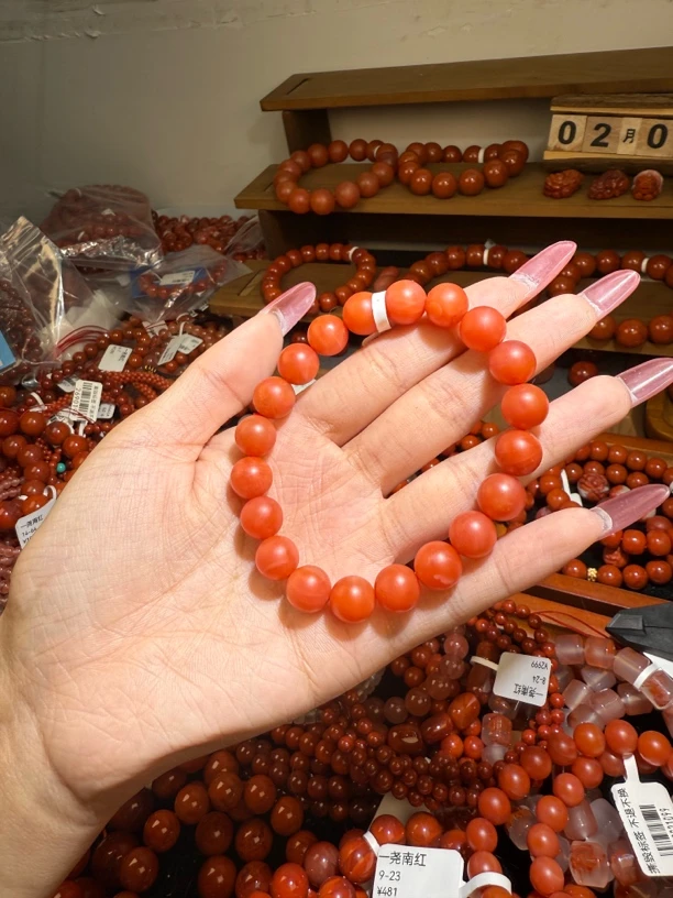 保山南红东山哑光10mm手串