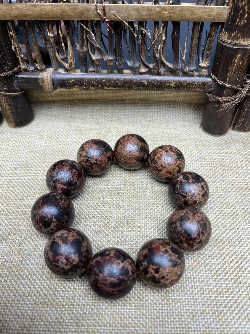 A91龙二文玩成品木串