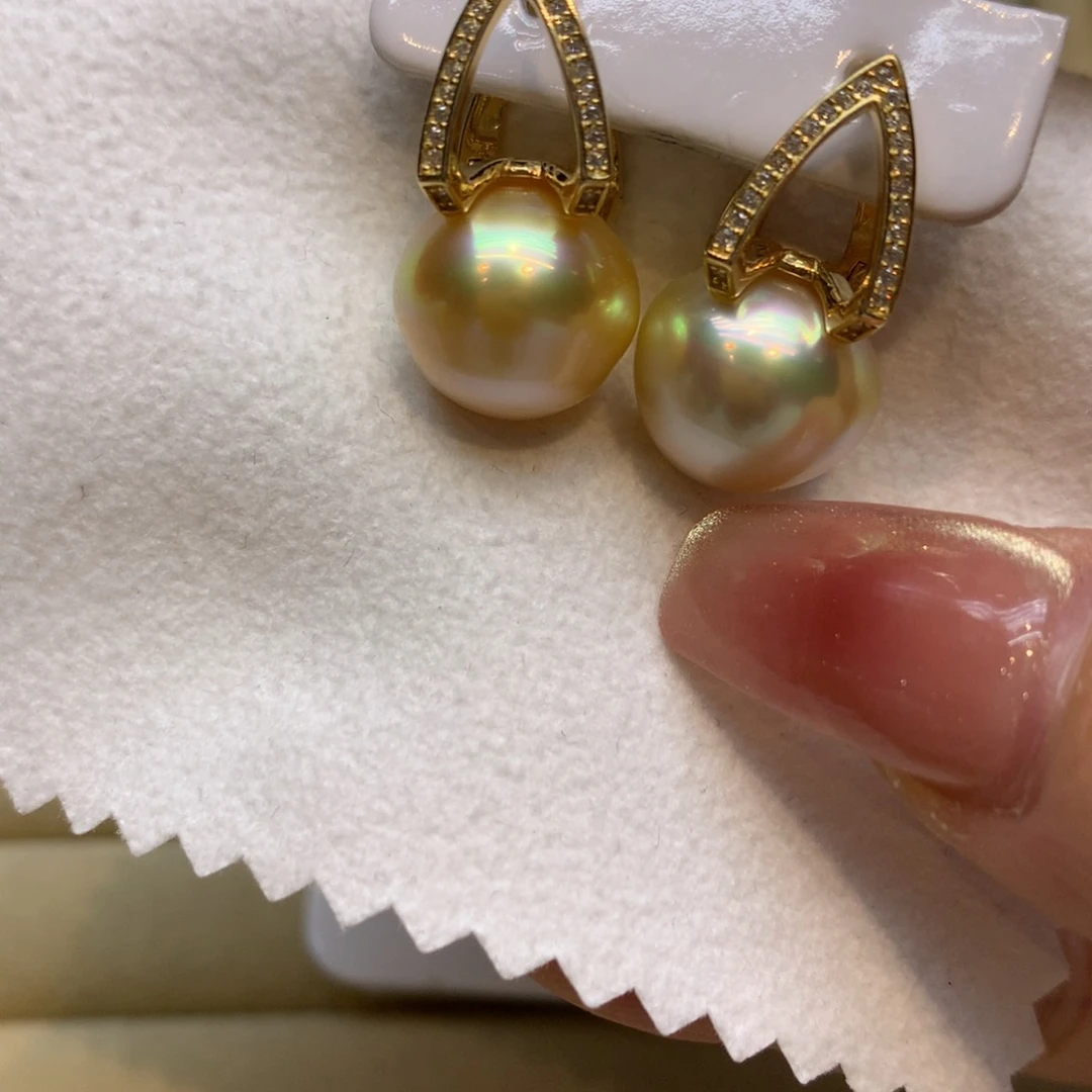 银S925镶嵌耳饰海水珍珠