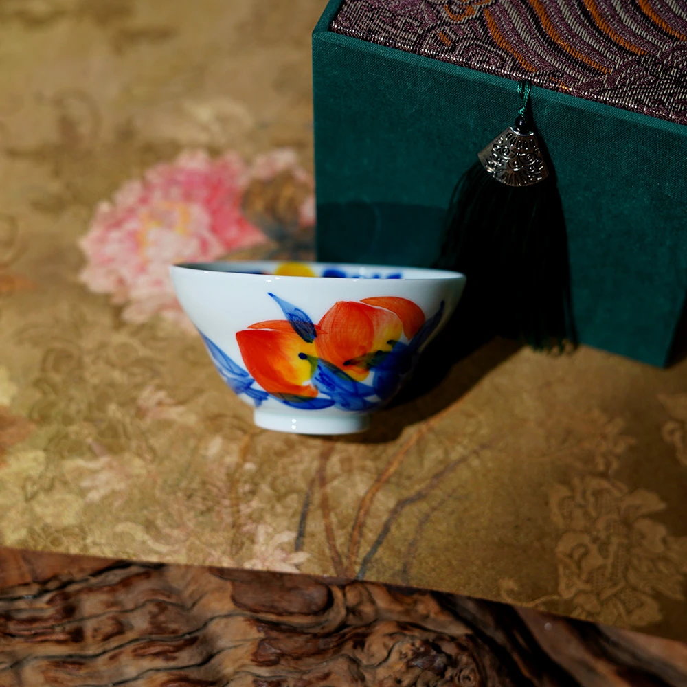 景德镇手工手绘复古釉下五彩寿桃折腰杯-60毫升