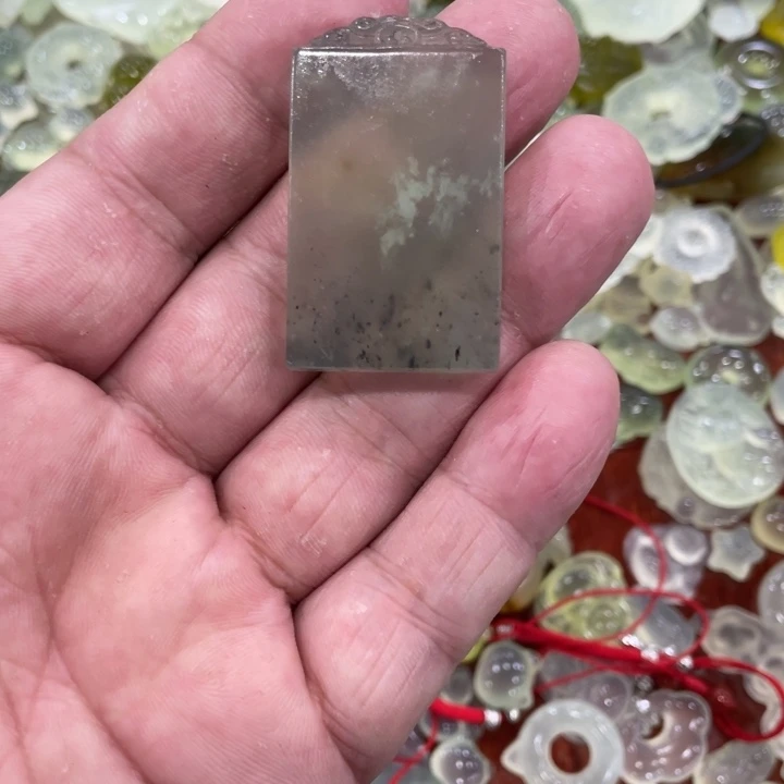 蛇纹石玉合金颈饰